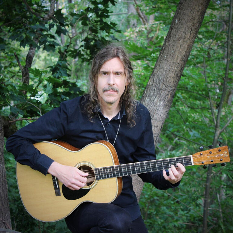 A Darker Twist on a Martin Classic: The OM Mikael Åkerfeldt Is Here
